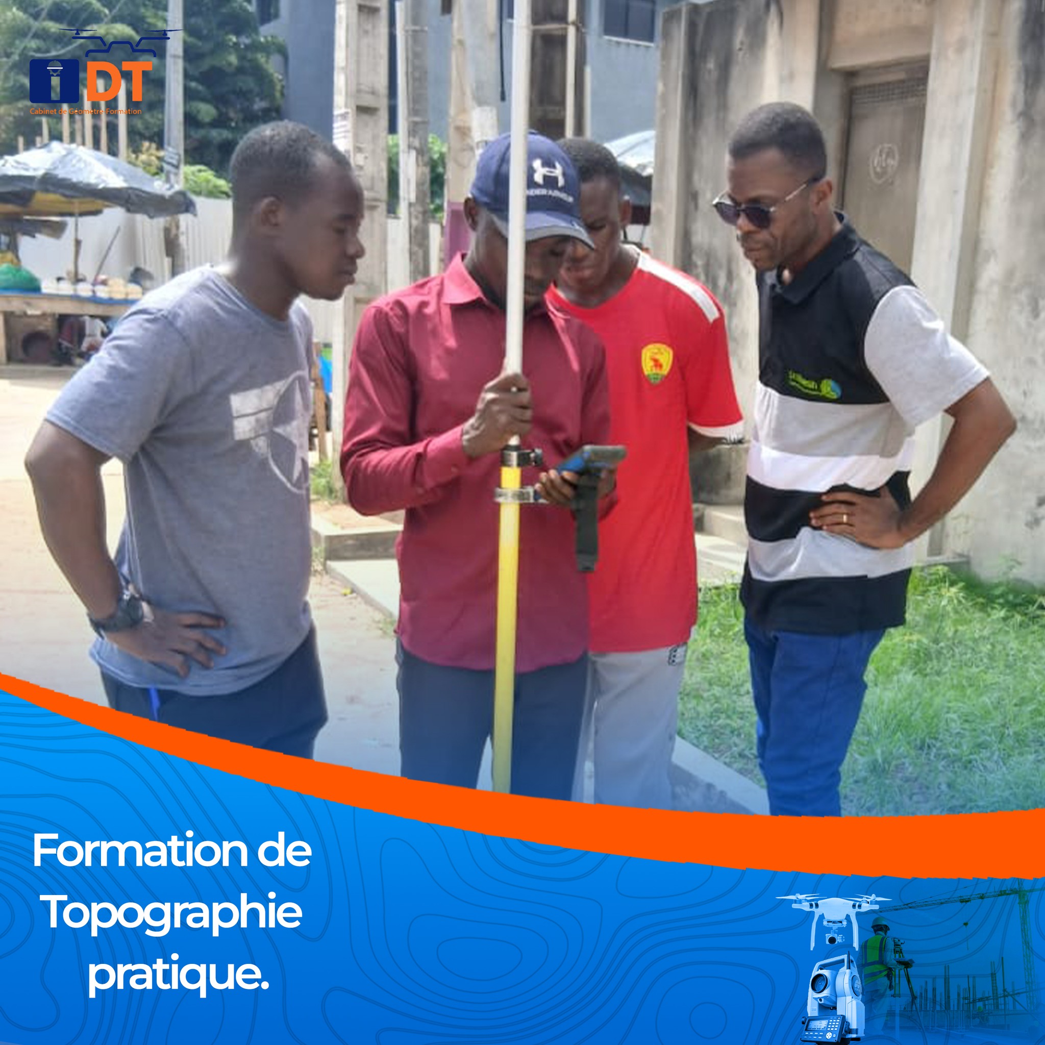 Participants en session de formation Idrones Technologies